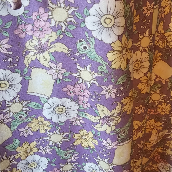 Her Universe Disney Tangled Floral Icons Dresd medium - Picture 4 of 4